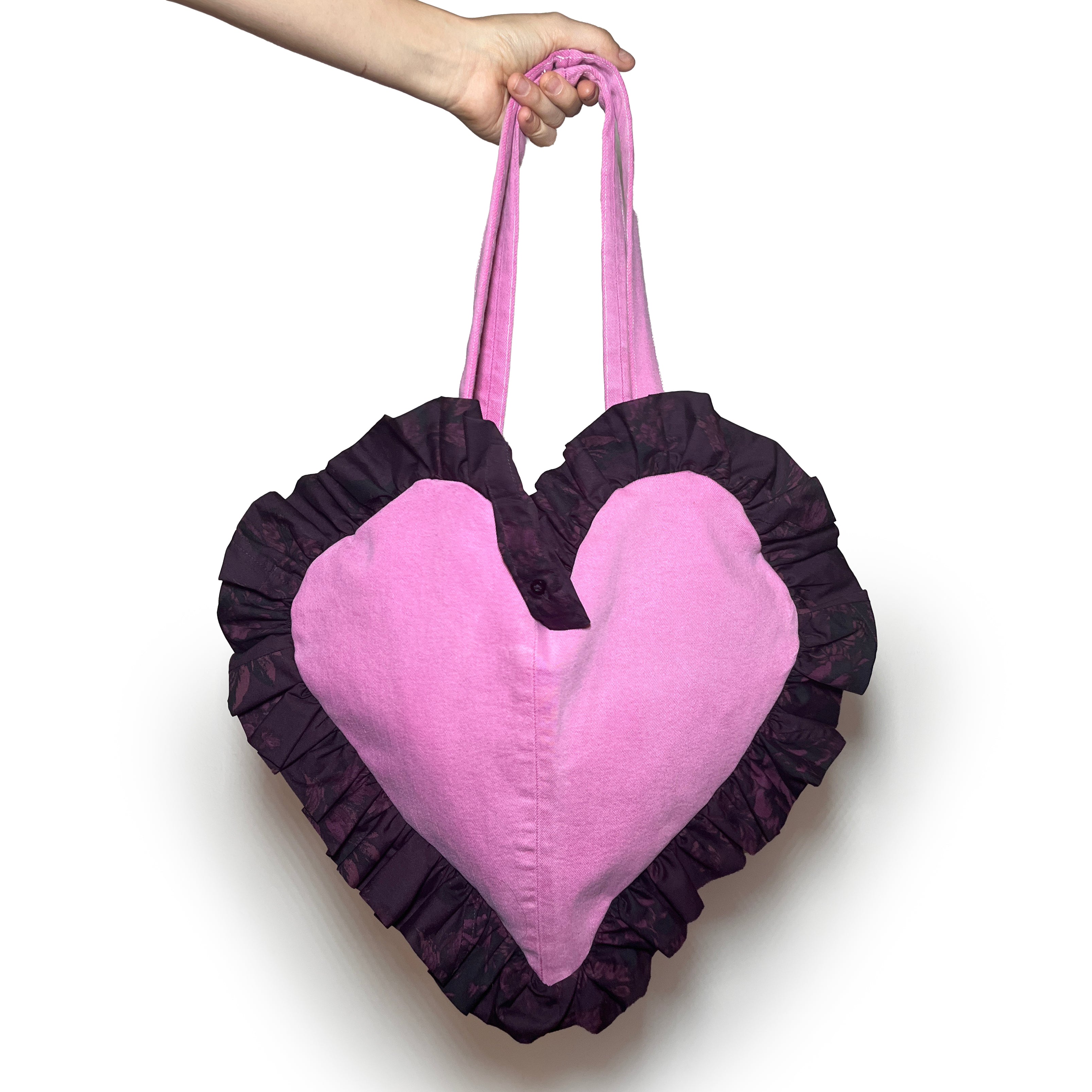 Ruffle Heart Tote